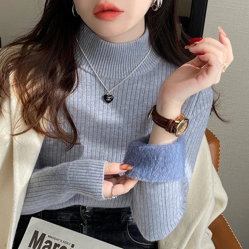 Women’s Warm Turtleneck Sweater