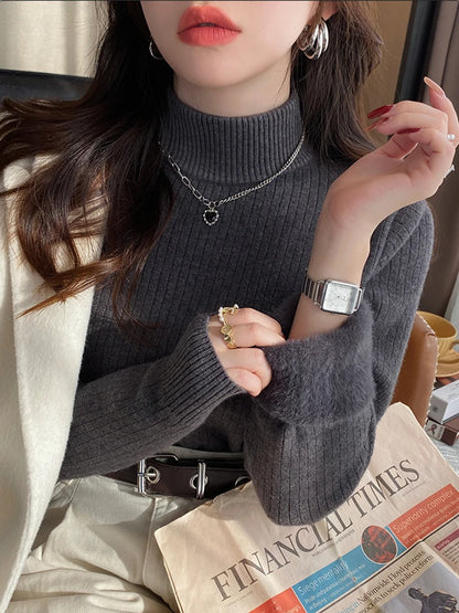 Women’s Warm Turtleneck Sweater